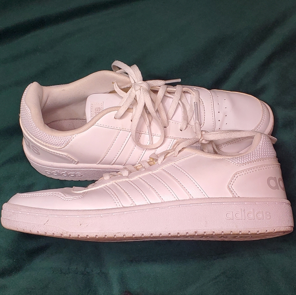 Adidas Hoops Women's Size 9